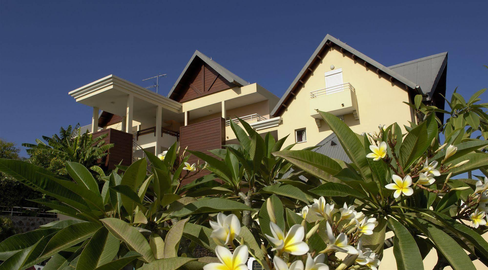 Le Kerveguen Saint-Gilles-les-Bains Exterior foto